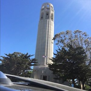 Meet your Posher, Yessi